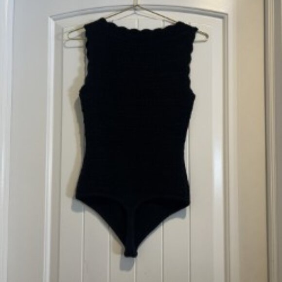 Abercrombie & Fitch Size XS Knitted Black Bodysuit - Picture 2 of 4
